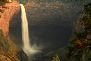 First view of the awesome Helmcken Falls, Wells Gray Provincial Park