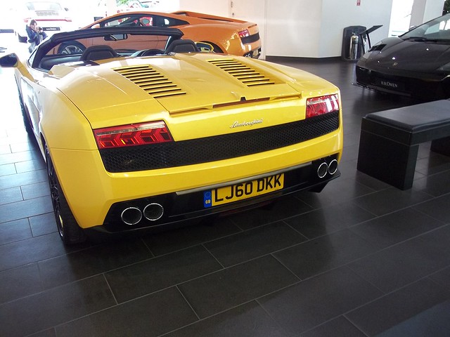 This Lamborghini Gallardo LP5604 in Yellow was viewed in Lamborghini 