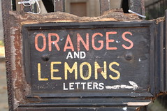 London St Leonard's Shoreditch Church Oranges and Lemons