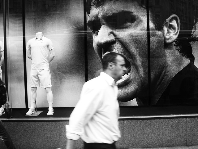 Tennis - The Decisive Moment in Street Photography