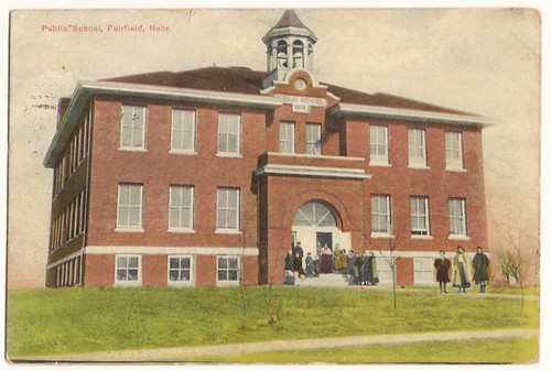 Old Vintage Postcard showing Public School, Fairfied, Nebraska 1908