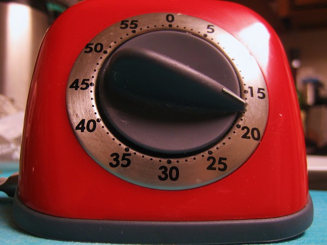i love my retro kitchen timer!