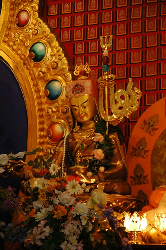 Statue of Guru Rinpoche, Padmasambhava, Seattle, Washington, USA by Wonderlane