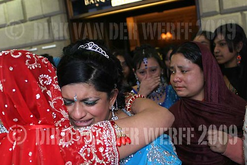 TEARS FROM A BRIDE AND GUESTS PAKISTAN WEDDING BANGLADESHI MUSLIM 