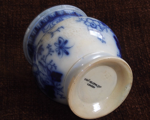 Blue & White Vase / Storage jar
