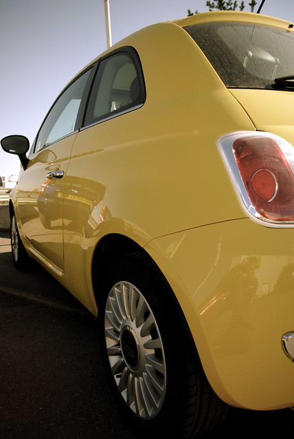 Fiat 500 Jaune Yellow tropicalia J'en veux bien une