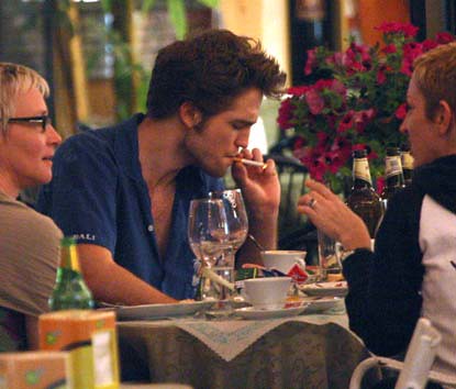 Robert Pattinson Candids on Exclusive  Robert Pattinson   Kristen Stewart Hang Out In Italy Before