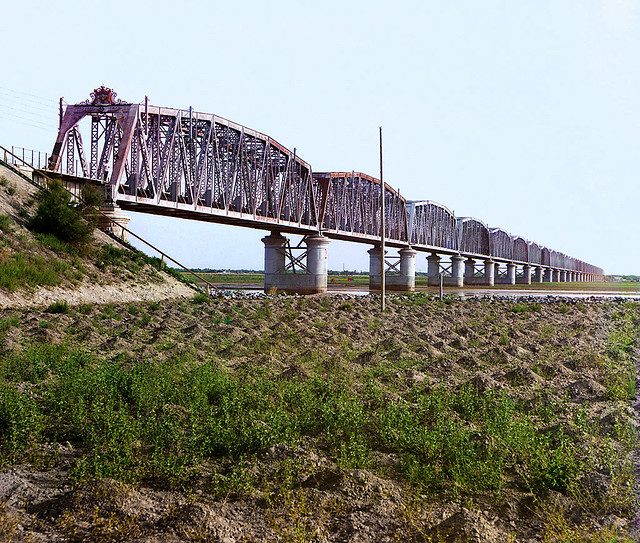 Railroad bridge (between 1905 and 1915)