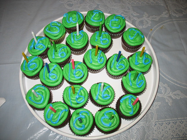 Green blue 16th St Patty's day birthday cupcakes