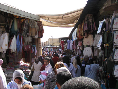 سوق باب سيدي عبد الوهاب بمدينة وجدة