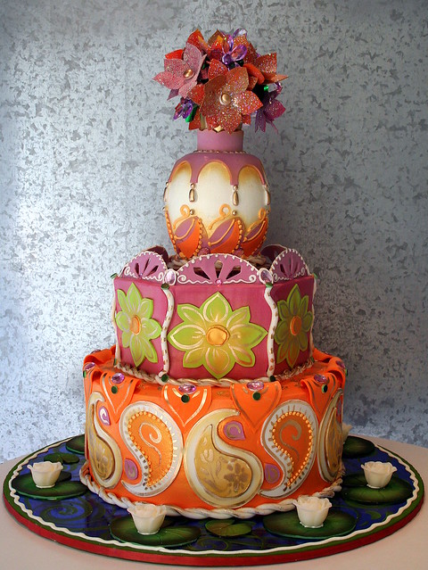 Indian Wedding Wedding cake for a couple from India