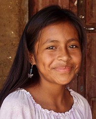 Mujeres Bonitas en Guatemala - Pretty Girls in Guatemala