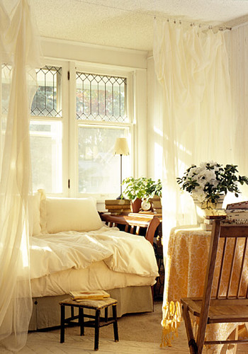 Bed nook from BHG.com | Flickr - Photo Sharing!