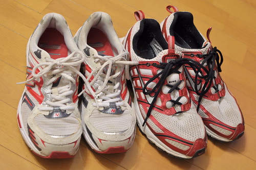 old running shoes - 無料写真検索fotoq