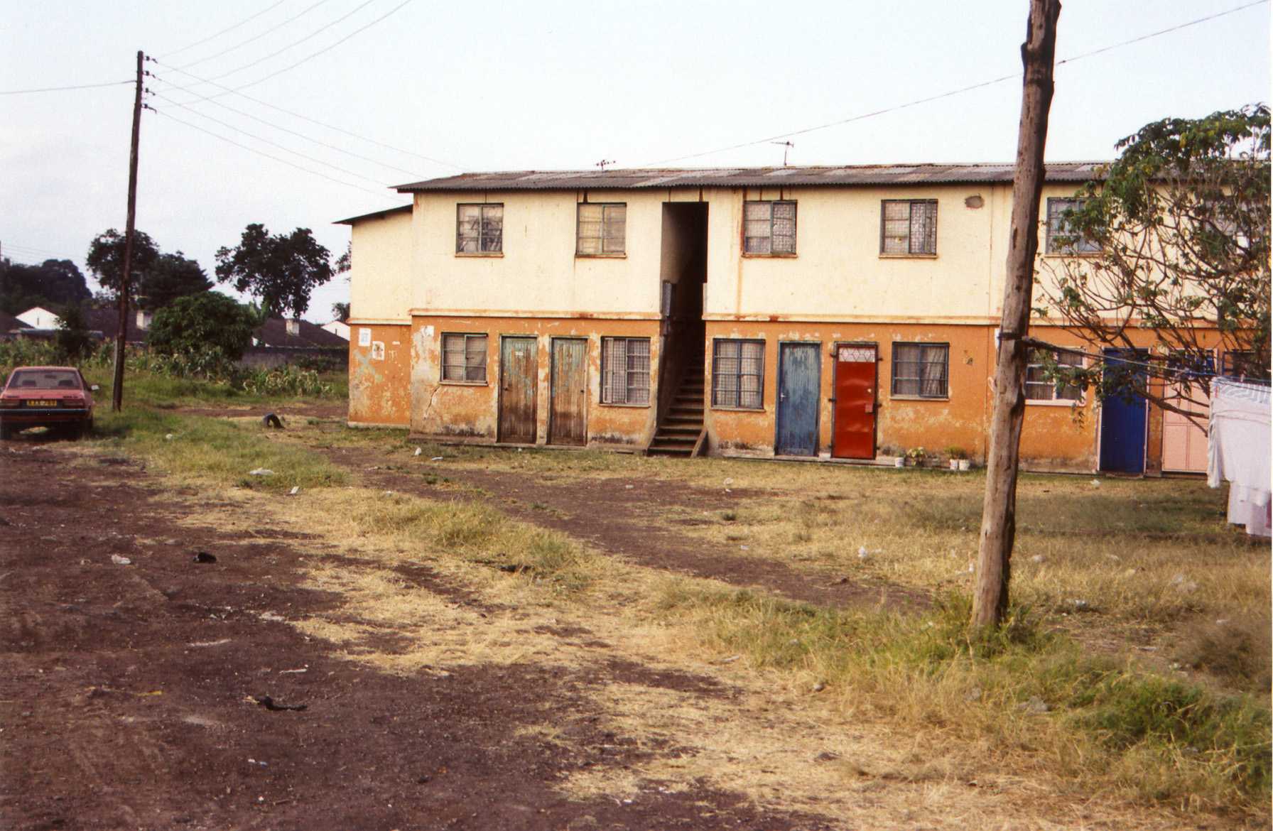 Maringo-Saul's apartment, outside (July 2003)
