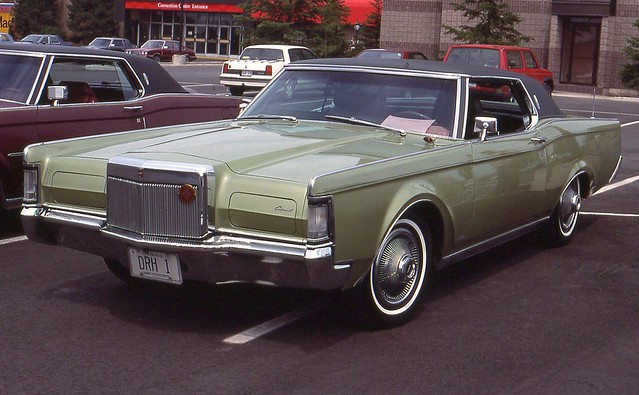 1969 Lincoln Continental Mark III by carphoto