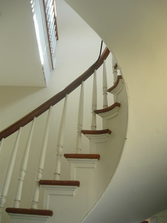 wide curved stairs for stairlift
