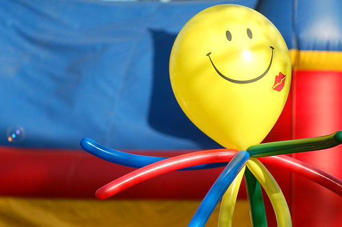 You know why this balloon is in such a good mood?