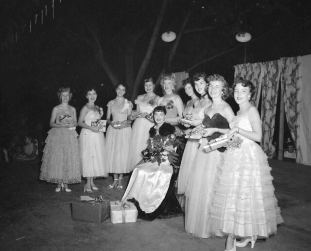 Atomic Frontier Days, Queen and Court