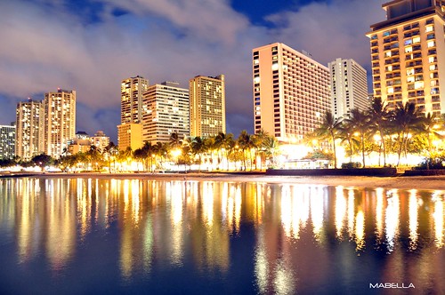 Waikiki Beach Shimmer