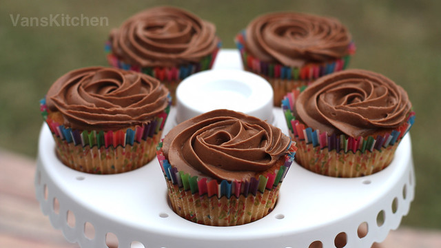 "Less-sweet" cooked chocolate buttercream  frosting