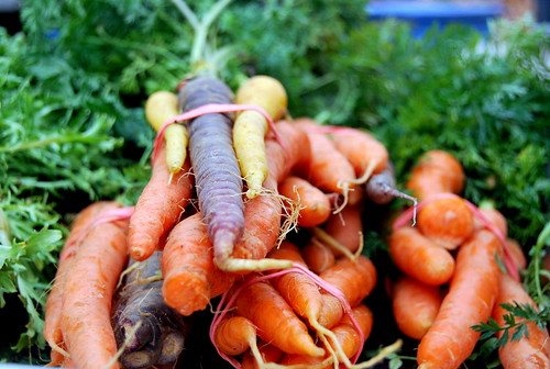Farmer's Market Organic Carrots-001
