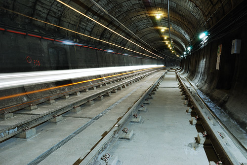 Túnel ferroviario