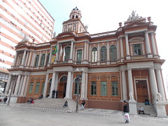 Paço dos Açorianoss & Pinacoteca Municipal