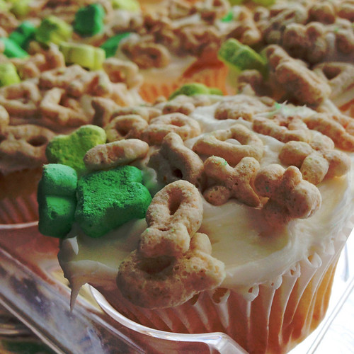 St Patrick's Day cupcakes-001