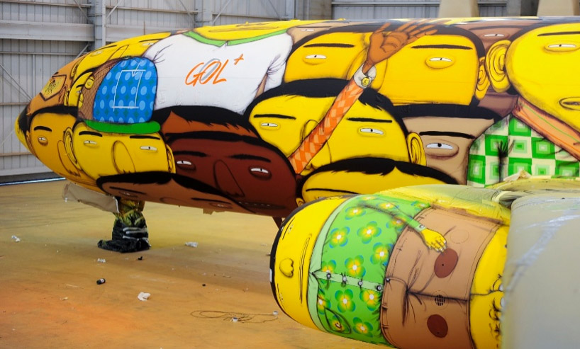 os-gemeos-graffiti-the-brazilian-national-teams-world-cup-plane-designboom-04