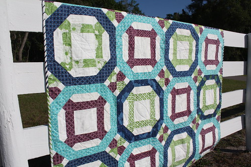 Chain + Link quilt - side view