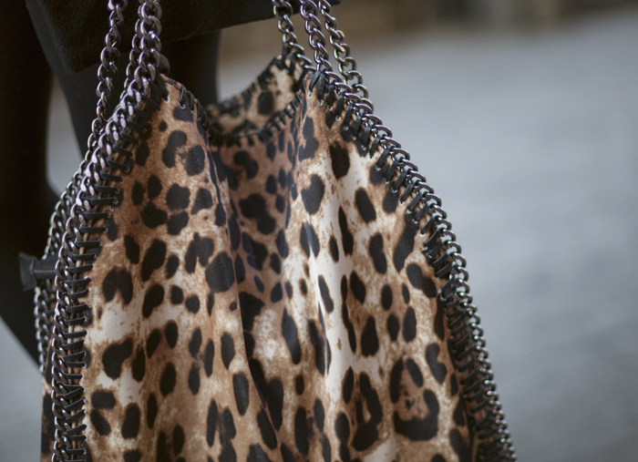street style barbara crespo wild bag the corner shop outfit fashion blogger