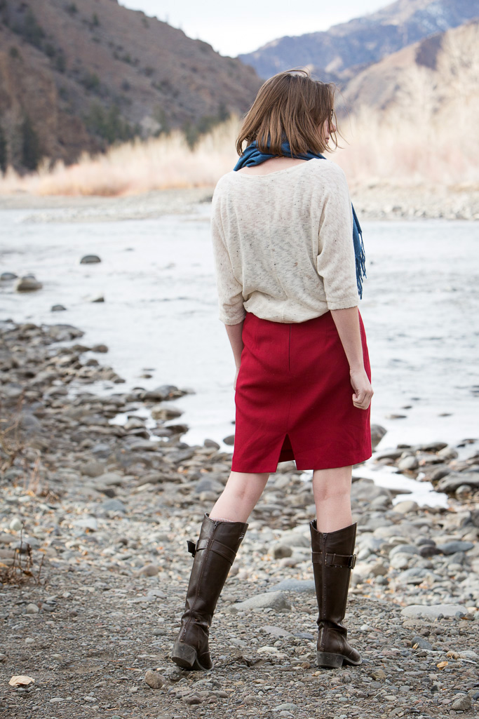 river, wyoming, red, skirt, pencil skirt, brag vintage, white sweater, november, blue, cherche scarf, scarf,