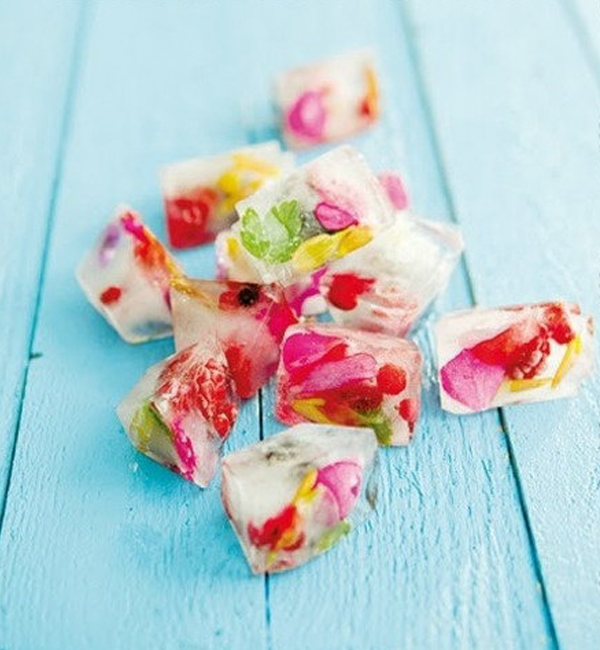 floral-ice-cubes
