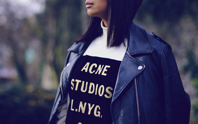 ACNE-mape-leather-jacket- ACNE-STUDIOS-sweater-beige