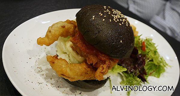 Soft-shell crab with squid ink buns 