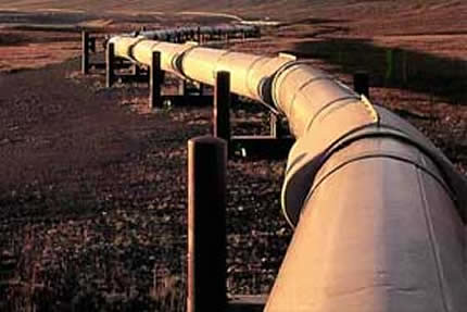 An oil pipeline is scheduled to be built from South Africa through Mozambique and Zimbabwe. The project hold tremendous promise for the Southern African region. by Pan-African News Wire File Photos