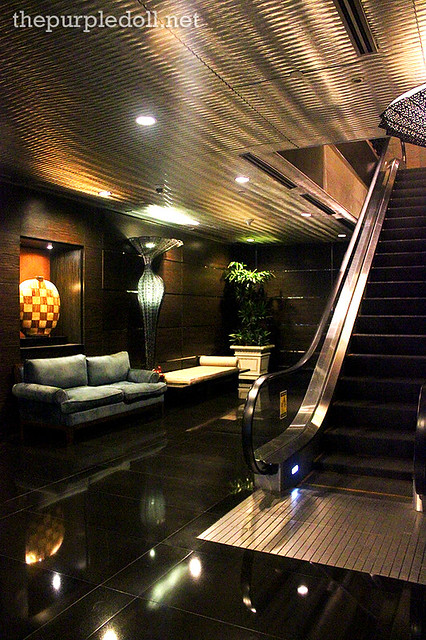 Bellevue Manila Grand Ballroom Wing Escalator
