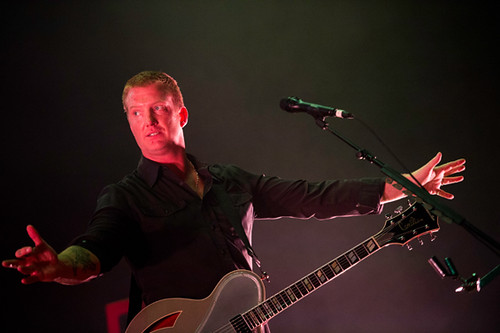 queens_of_the_stone_age-gibson_amphitheatre_ACY4941