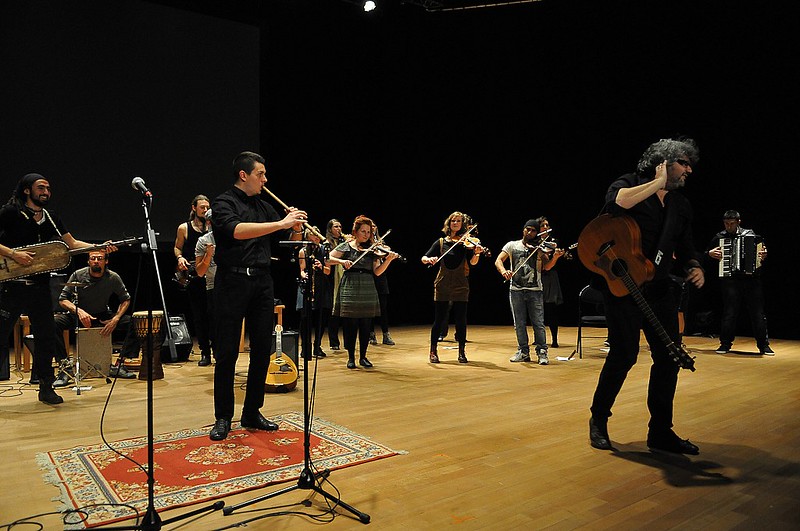 Evry Daily Photo - Concert EthnoFonik Orchestra 2014