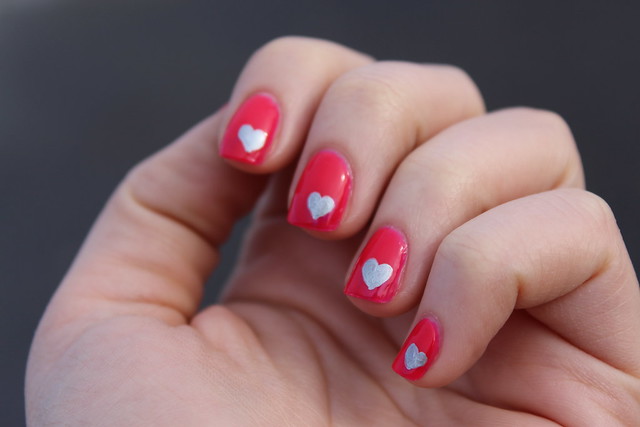 Sharpie Heart Nail Art for Valentine's Day on Living After Midnite