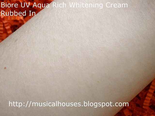 Biore UV Aqua Rich Whitening Cream Blended