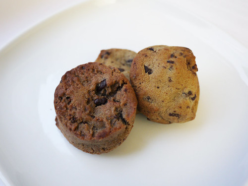 02-04 chocolate chip cookies