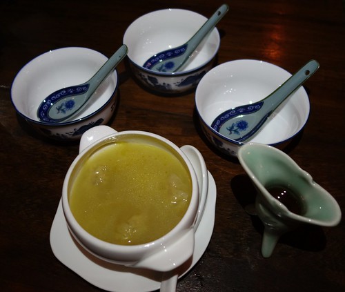 Jiu Zhuang Double Boiled Soup with dumplings and premium Nu Er Hong