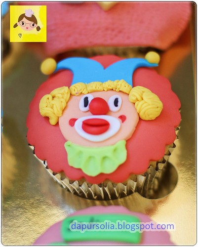 Clown Cupcake for Aqmal