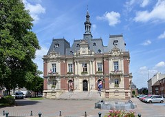 Doullens (80)