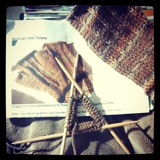 Finally casting on Mom's second mitt #fingerlessmitts #knitstagram #knitting #caston #BerrocoVintage #dpn