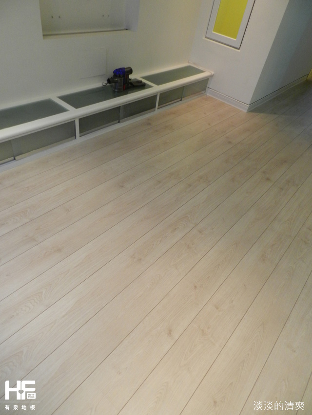 Egger超耐磨木地板  波恩榆木 MF4387 木地板施工 木地板品牌 裝璜木地板 台北木地板 桃園木地板 新竹木地板 木地板推薦 (7)