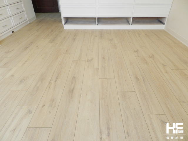 Egger超耐磨木地板  波爾多白橡  木地板施工 木地板品牌 裝璜木地板 (3)