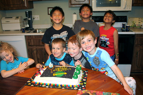 Birthday-Cake_All-Kids-with-Nat
